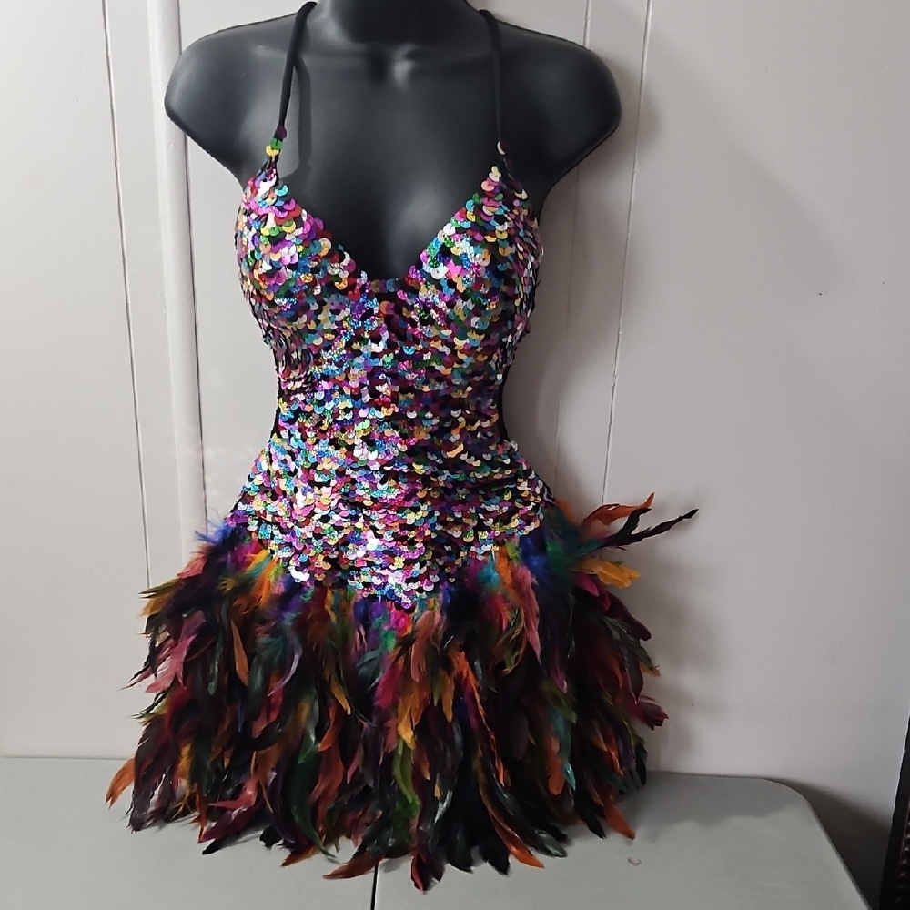 Source Unknown Vibrant Sequin and Feather Mini Dr… - image 1